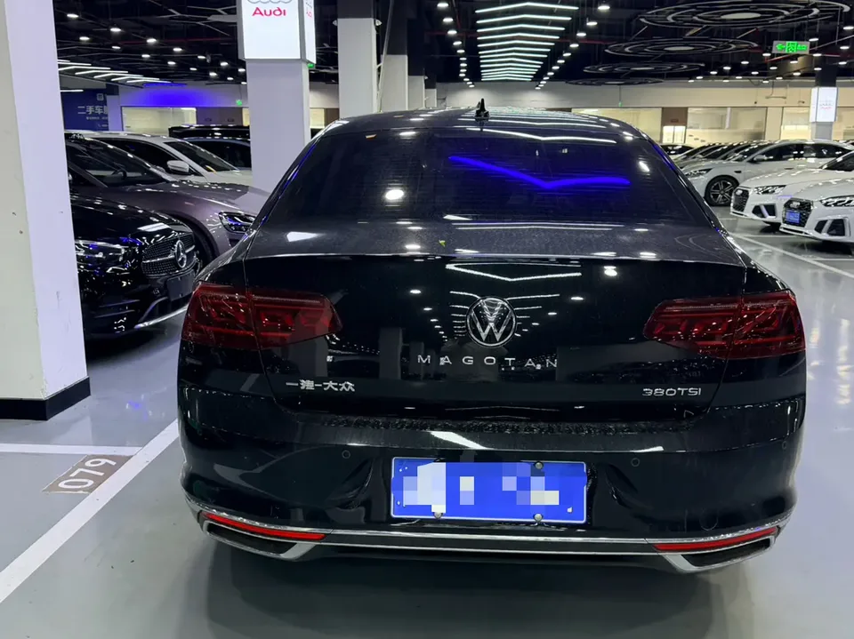 Volkswagen Magotan Magotan 2025 Public Edition 330TSI DSG Luxury Edition 2025 — миниатюра 5