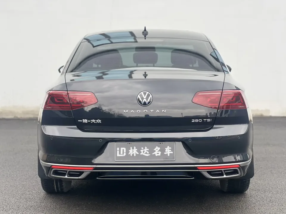 Volkswagen Magotan Magotan 2023 2 million commemorative edition 280TSI DSG comfort model 2024 — миниатюра 2
