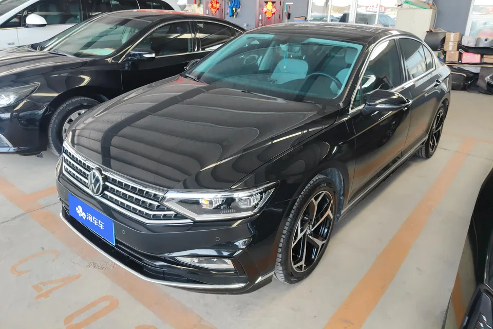 Volkswagen Magotan 2023