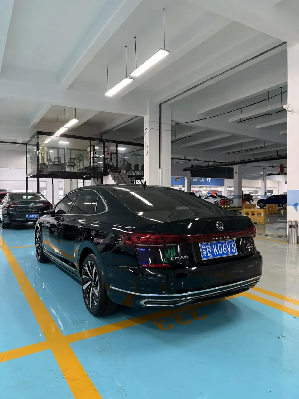 Volkswagen Passat Passat 2022 Passat 2022 330TSI Deluxe Edition 2022 — thumbnail 4