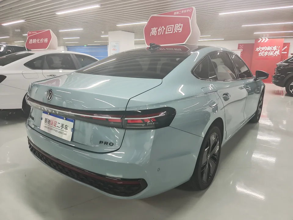 Volkswagen Passat Passat 2025 PRO 380TSI Starry Sky Dragon Edition 2024 — миниатюра 4