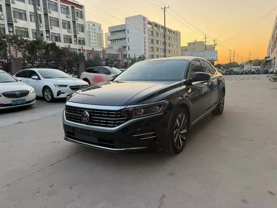 Volkswagen Passat 2024