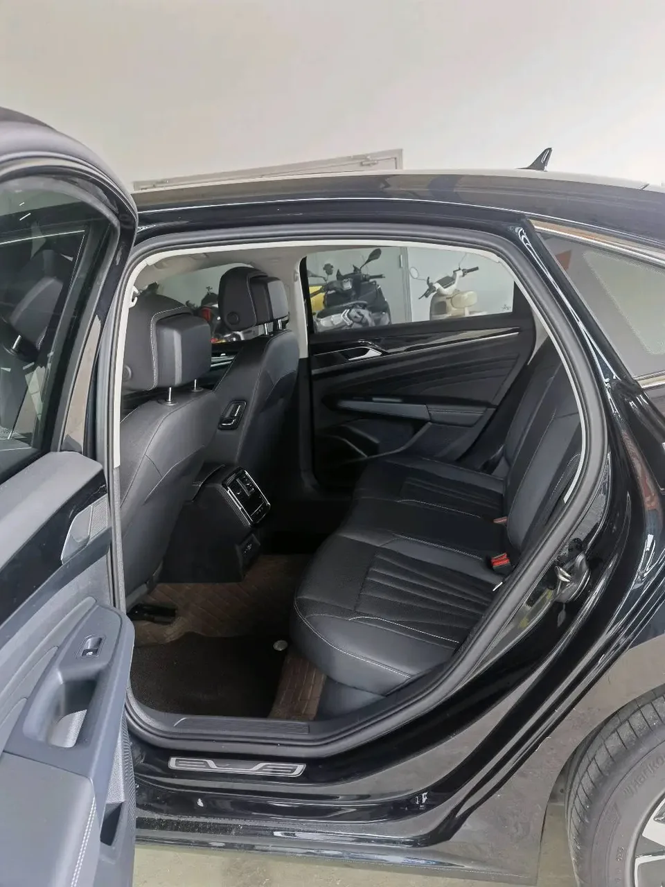 Volkswagen Passat Passat 2025 Outstanding Model 380TSI Longteng Edition 2025 — миниатюра 3