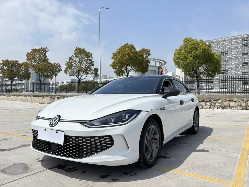 Volkswagen Lamando 2024 Lingdu Lingdu L 280TSI DSG Cool Edition 2024 — фото 1, купить с доставкой в Москву