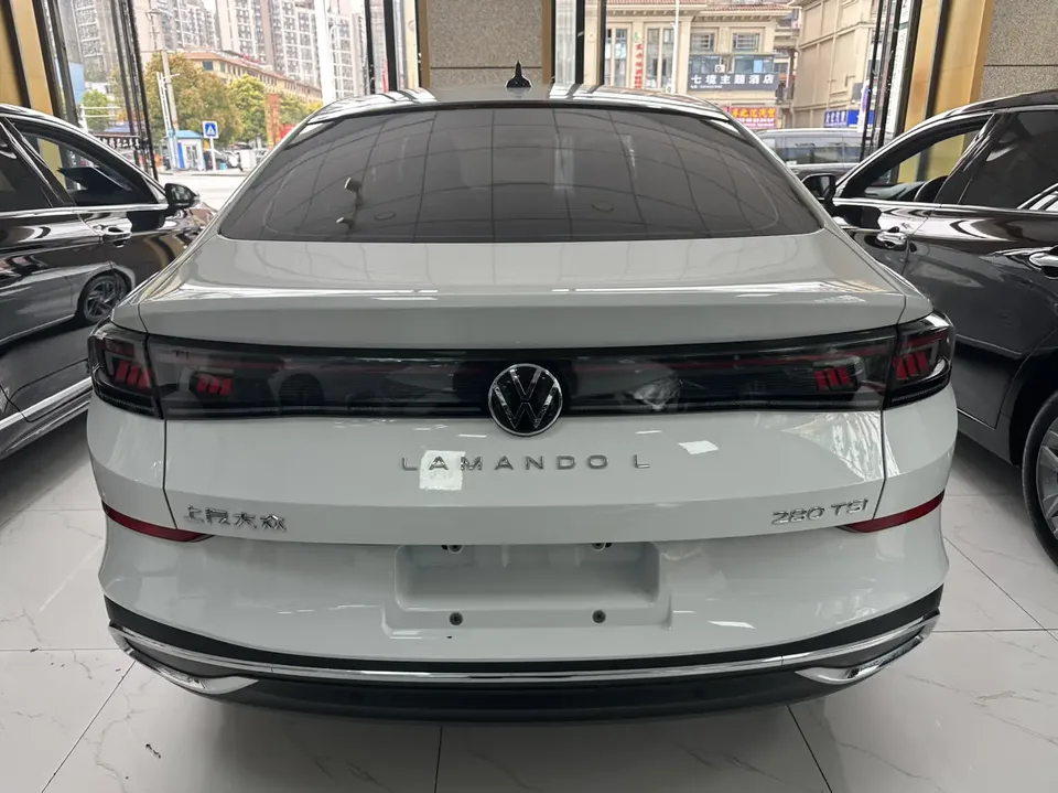 Volkswagen Lamando Lingdu 2024 2024 Lingdu Lingdu L 280TSI DSG Hot Edition 2024 — thumbnail 4