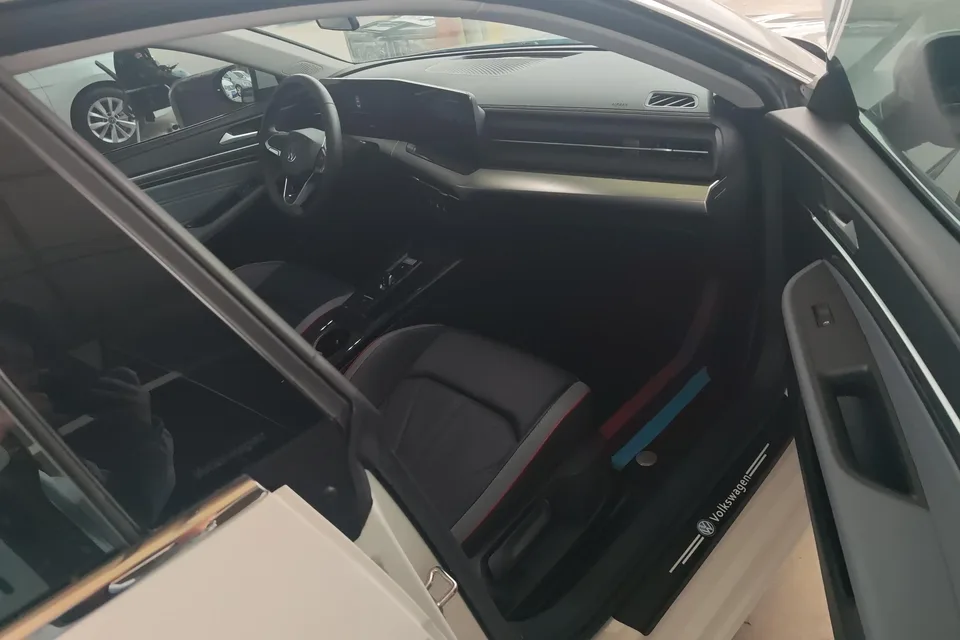 Volkswagen Lamando Lingdu Lingdu L 280TSI DSG Hot Edition 2023 — миниатюра 3