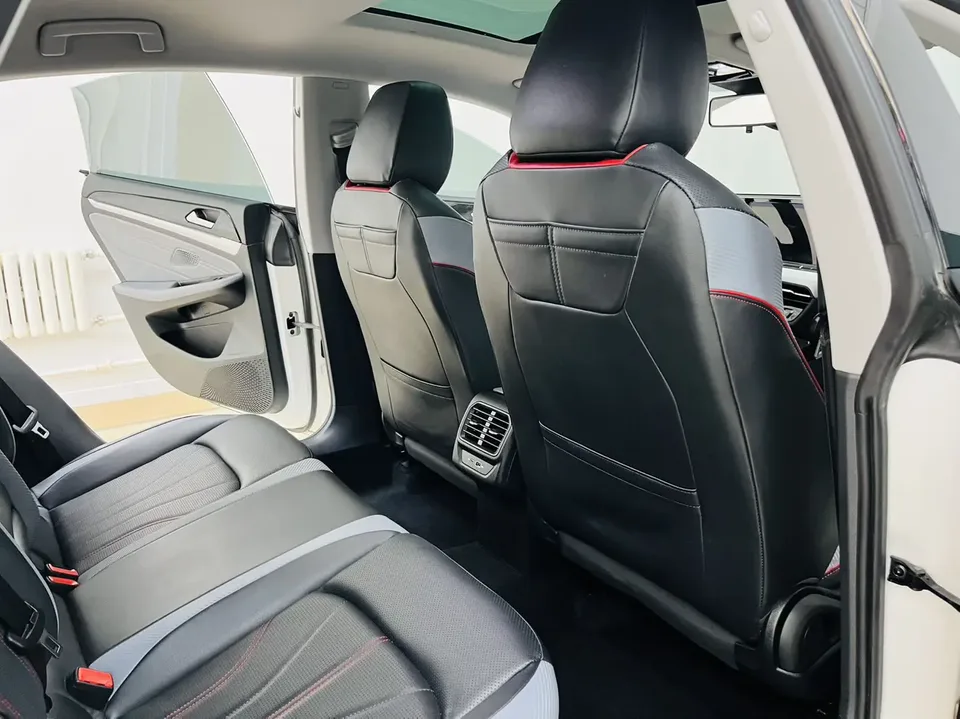 Volkswagen Lamando Lingdu 2023 Lingdu L 280TSI DSG Cool Edition 2024 — thumbnail 3