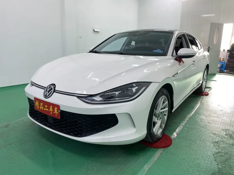 Volkswagen Lamando Lingdu Lingdu L 280TSI DSG Hot Edition 2022 — фото 1, купить с доставкой в Москву