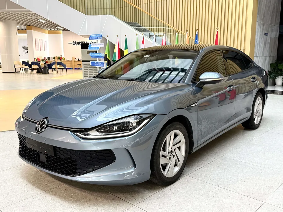 Volkswagen Lamando Lingdu Lingdu L 280TSI DSG Hot Edition 2022 — фото 1, купить с доставкой в Москву
