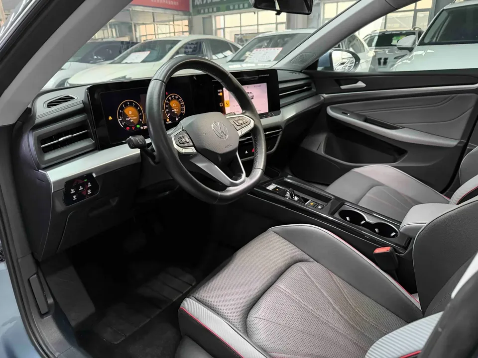Volkswagen Lamando Lingdu Lingdu L 280TSI DSG Hot Edition 2023 — миниатюра 4