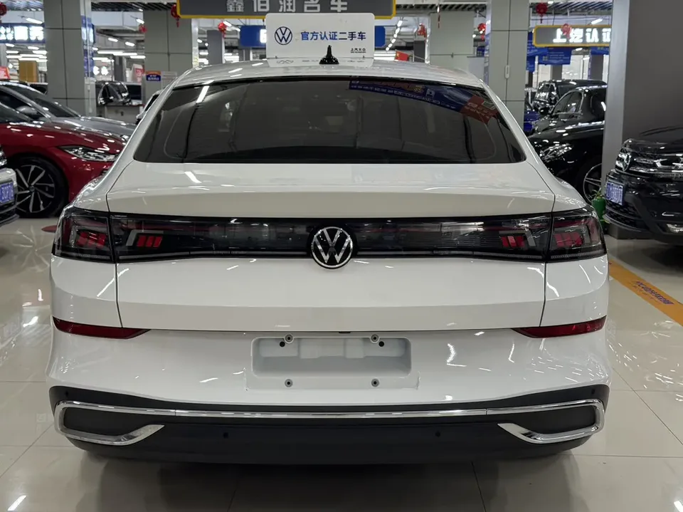 Volkswagen Lamando Lingdu Lingdu L 280TSI DSG Cool Edition 2022 — миниатюра 2