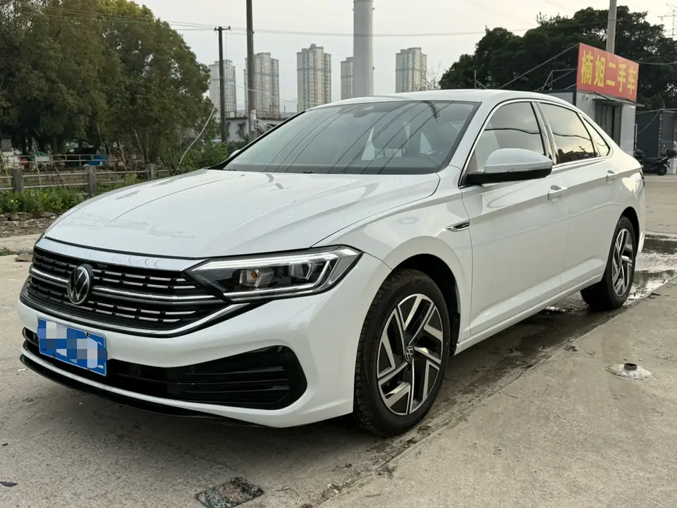 Volkswagen Sagitar 2023