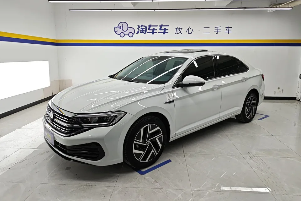 Volkswagen Sagitar 2023