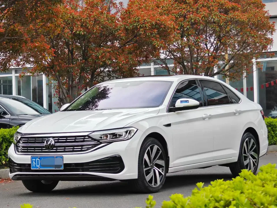 Volkswagen Sagitar 2023