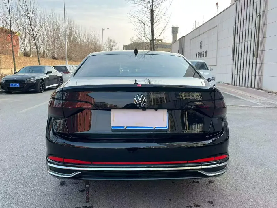 Volkswagen Sagitar 2023 Sagitar 300TSI DSG Beyond Edition 2023 — миниатюра 2