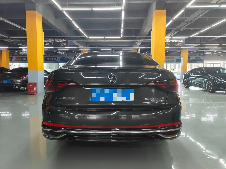 Volkswagen Sagitar 2023 Sagitar 300TSI DSG Beyond Edition 2024 — миниатюра 2