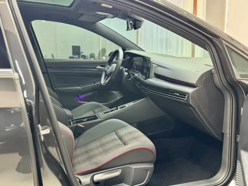 Volkswagen GOLF GTI Golf GTI 2021 380TSI DSG GTI 2022 — thumbnail 3