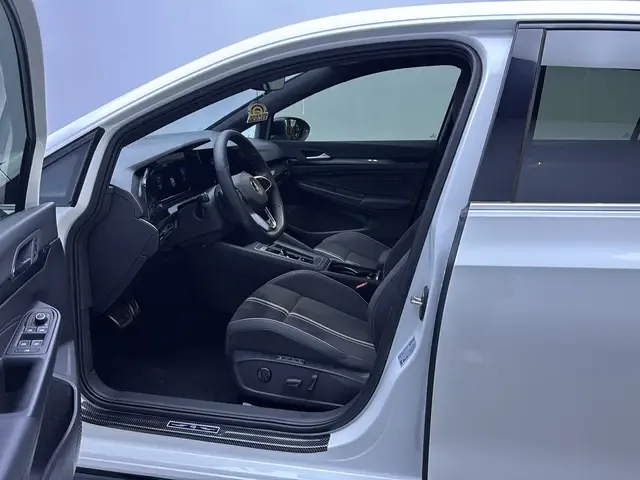 Volkswagen Golf golf 2023 280TSI DSG R-Line Lite 2024 — thumbnail 5