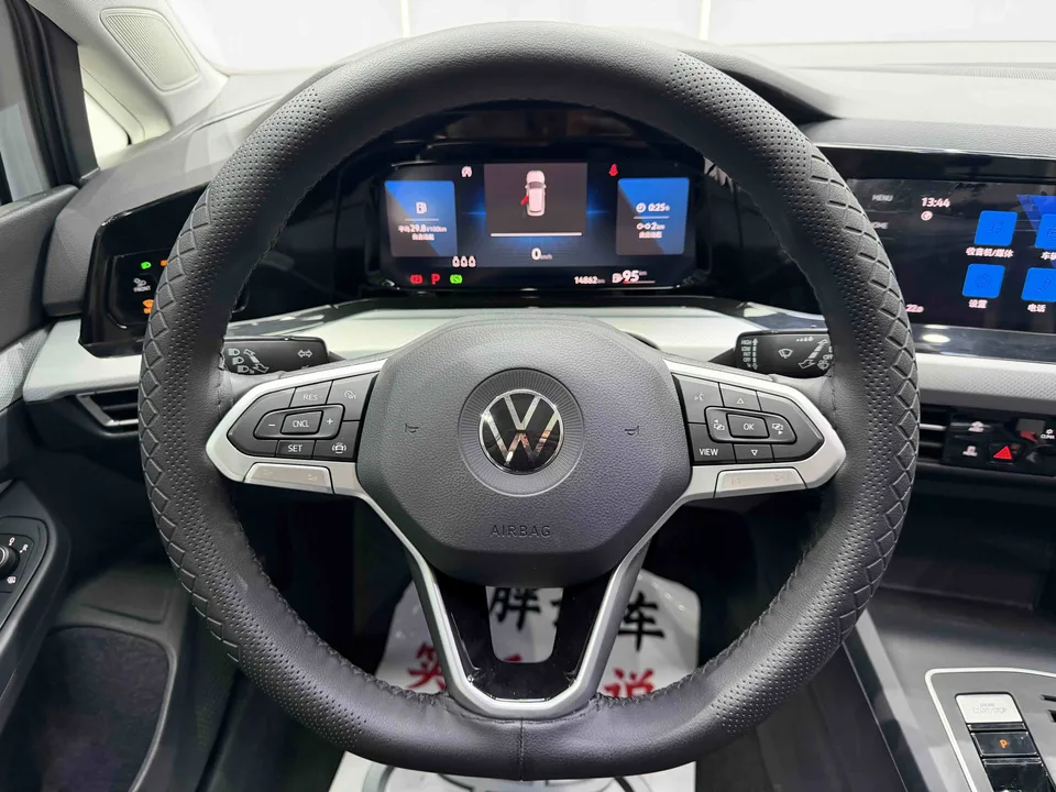 Volkswagen Golf Golf 2023 280TSI DSG Pro 2024 — миниатюра 5
