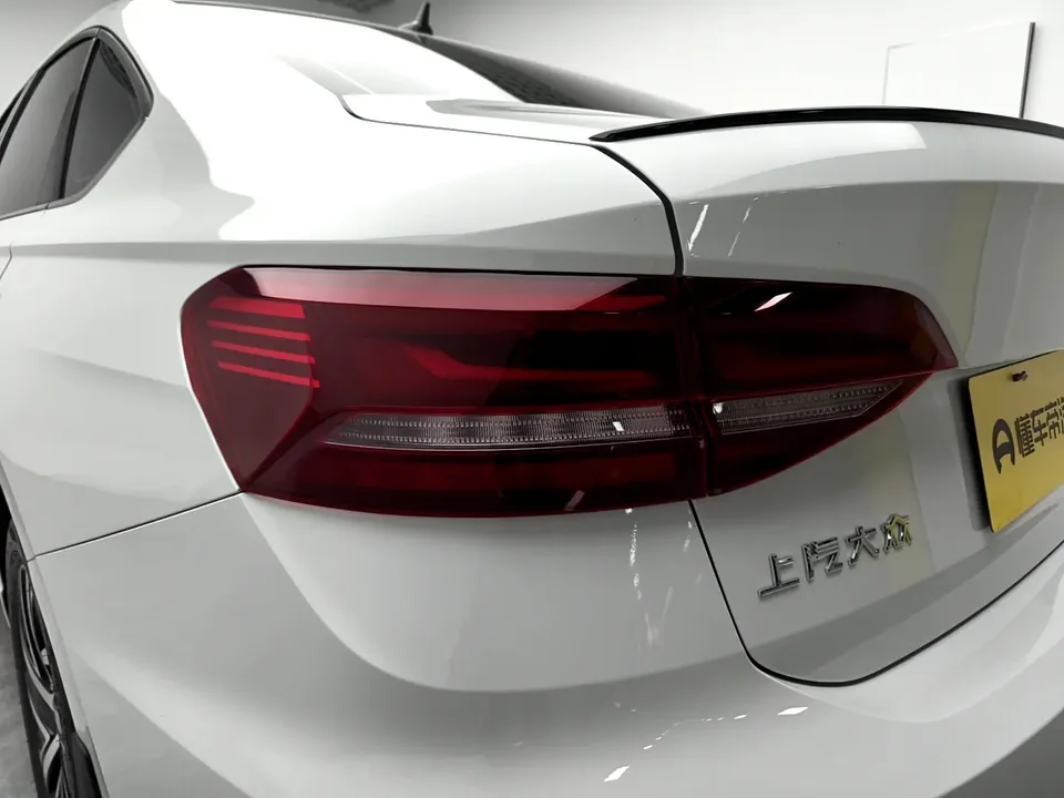 Volkswagen Lavida Lavida 2024 300TSI DSG Starry Sky Leading Edition 2024 — миниатюра 4