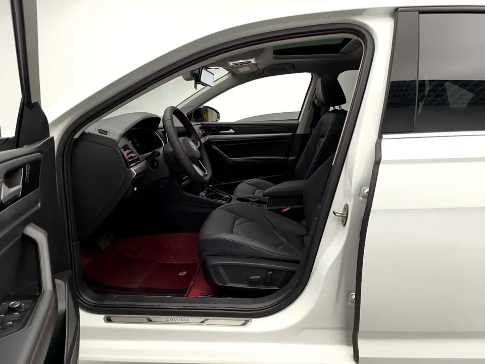 Volkswagen Lavida Lavida 2024 300TSI DSG Starry Sky Leading Edition 2024 — миниатюра 5