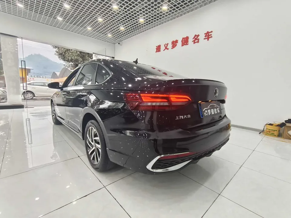 Volkswagen Lavida Lavida 2024 300TSI DSG Manyi Edition 2025 — миниатюра 4