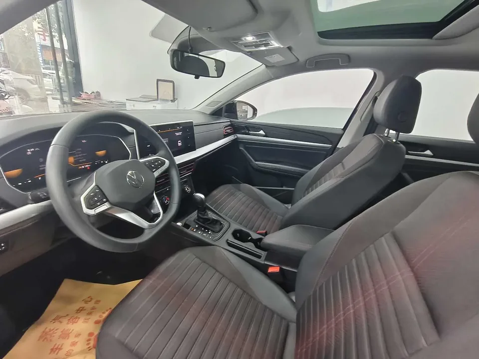 Volkswagen Lavida Lavida 2024 300TSI DSG Manyi Edition 2025 — миниатюра 5