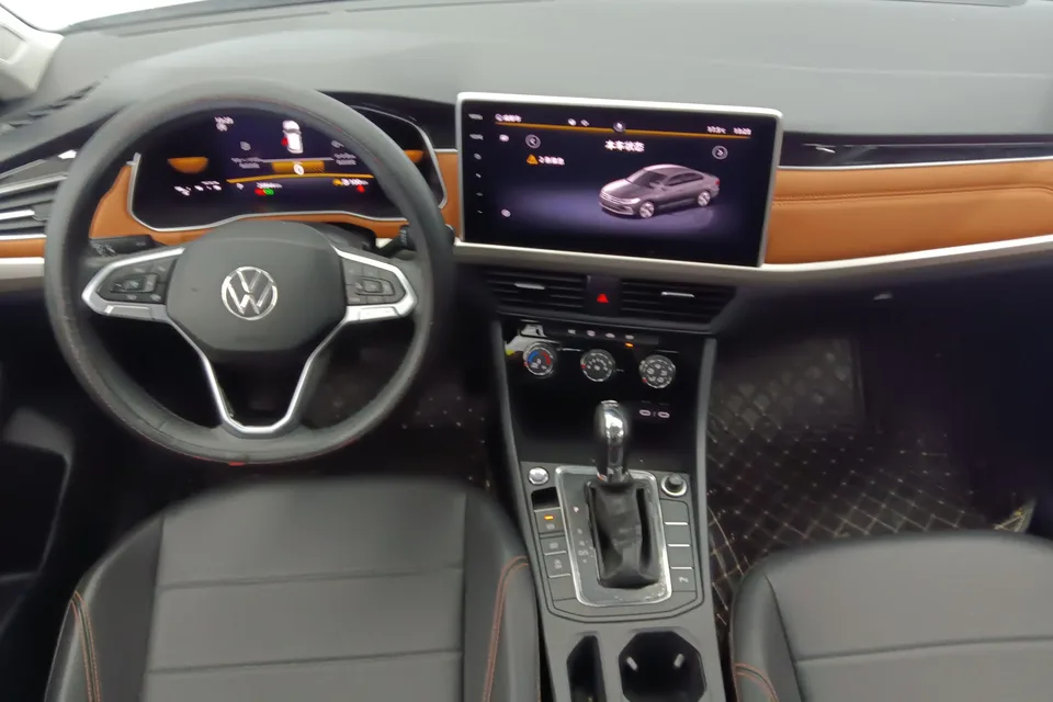 Volkswagen Bora Bora 2023 200TSI DSG Smart Edition 2022 — миниатюра 4