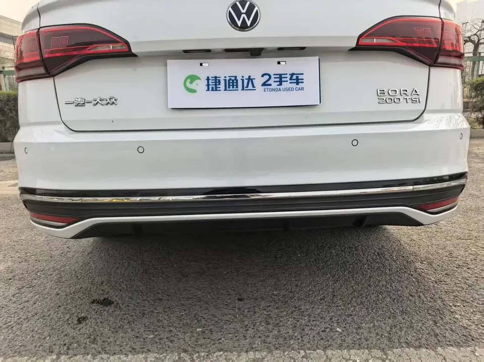Volkswagen Bora Bora 2023 200TSI DSG Joy Travel PRO Edition 2023 — thumbnail 5