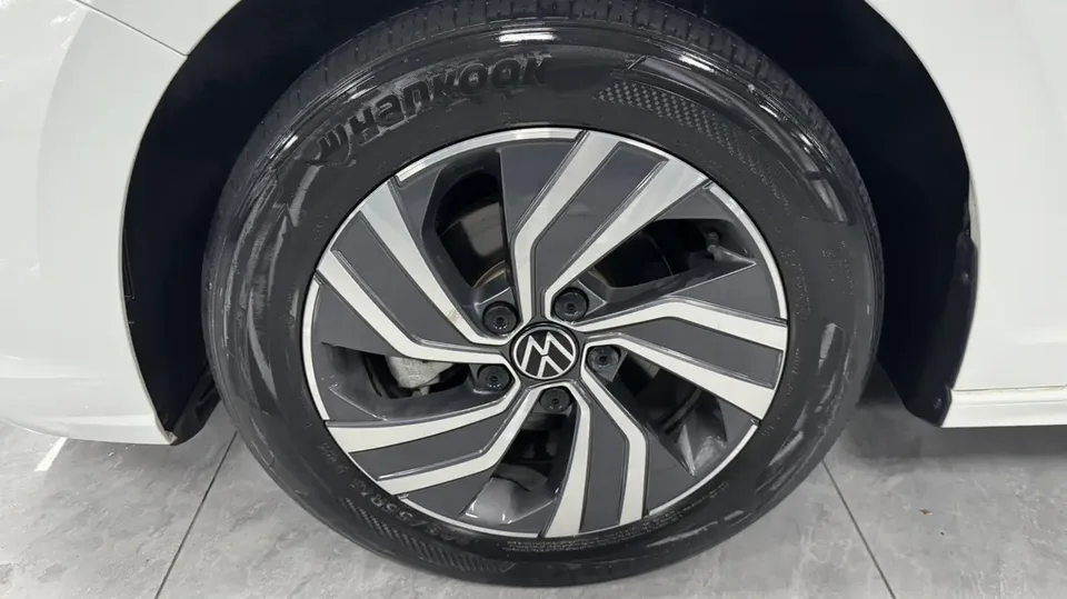 Volkswagen Bora Bora 2023 200TSI DSG Smart Edition 2023 — миниатюра 3