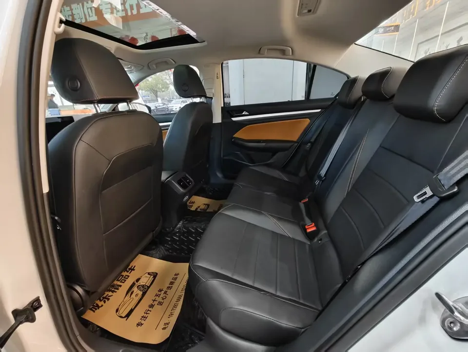 Volkswagen Bora Bora 2024 280TSI DSG Comfort Edition 2024 — thumbnail 3
