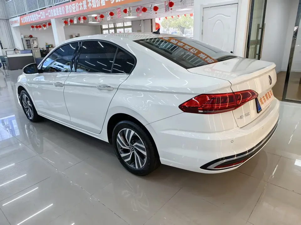 Volkswagen Bora Bora 2024 280TSI DSG Comfort Edition 2024 — thumbnail 4
