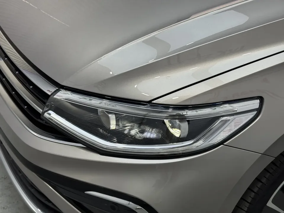 Volkswagen Bora Bora 2023 280TSI DSG Premium Edition 2022 — миниатюра 3