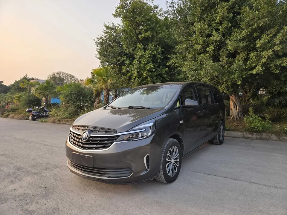 Buick GL8 2022