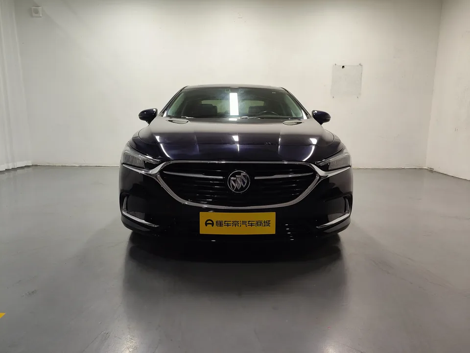 Buick LaCrosse LaCrosse 2022 652T Luxury 2022 — фото 1, купить с доставкой в Москву