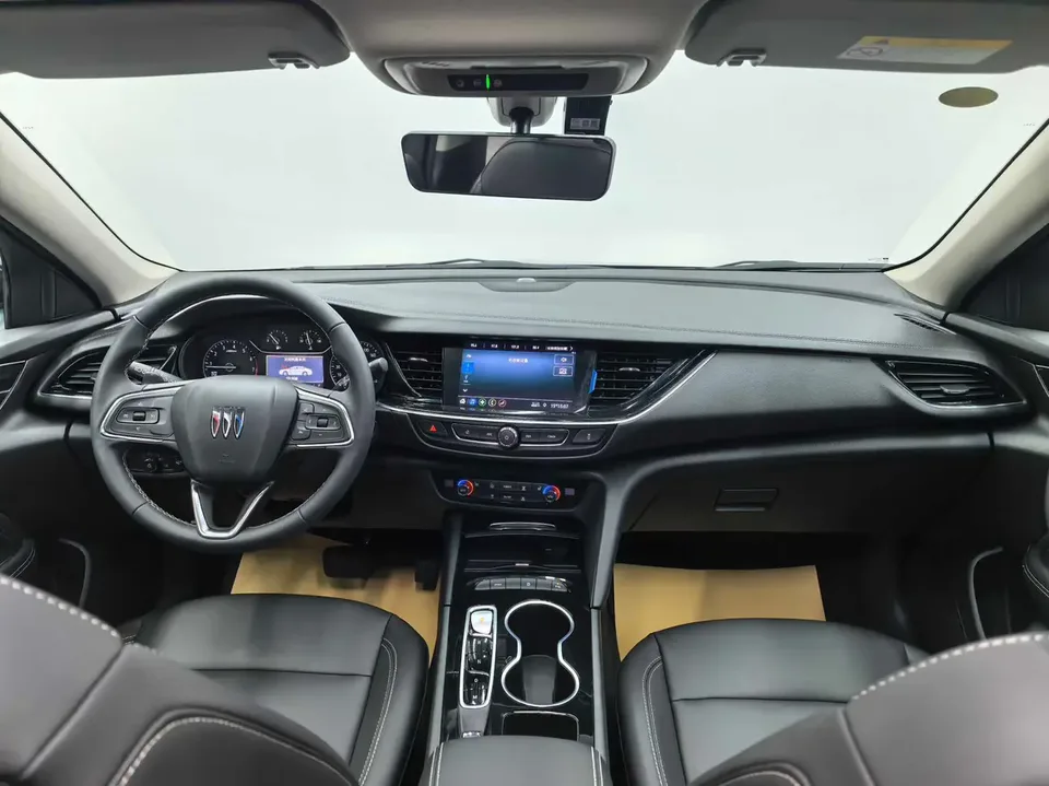 Buick Majesty Regal 2024 25T Super Edition 2024 — миниатюра 3