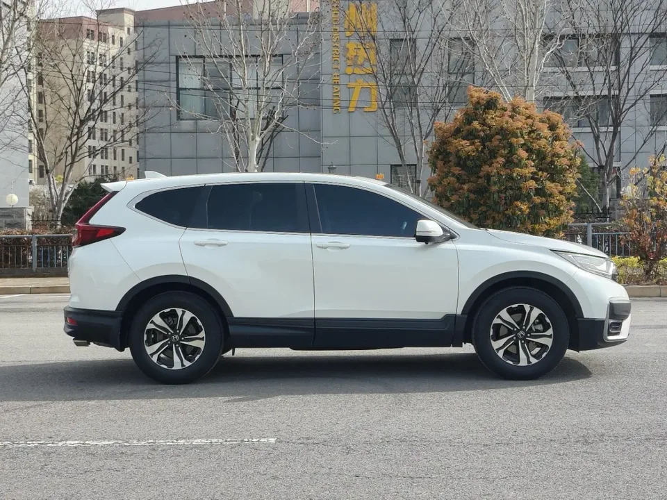 Honda CR-V Honda CR-V 2021 240TURBO CVT 2WD Comfort Edition 2022 — миниатюра 3