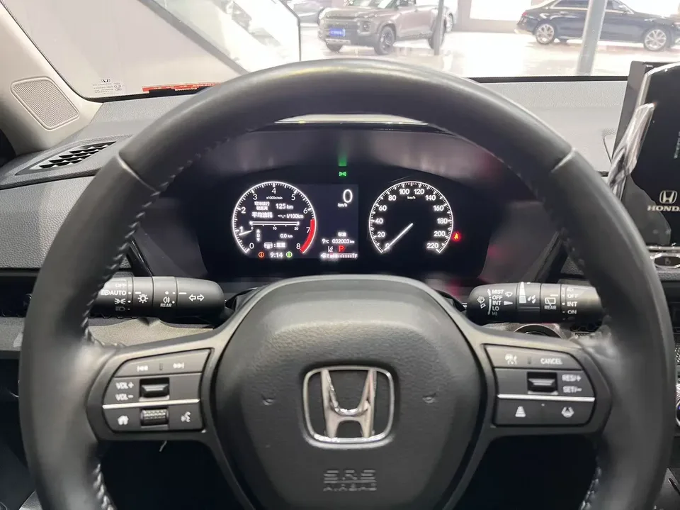 Honda CR-V Honda CR-V 2024 240TURBO CVT 2WD 5-seater version 2024 — миниатюра 3