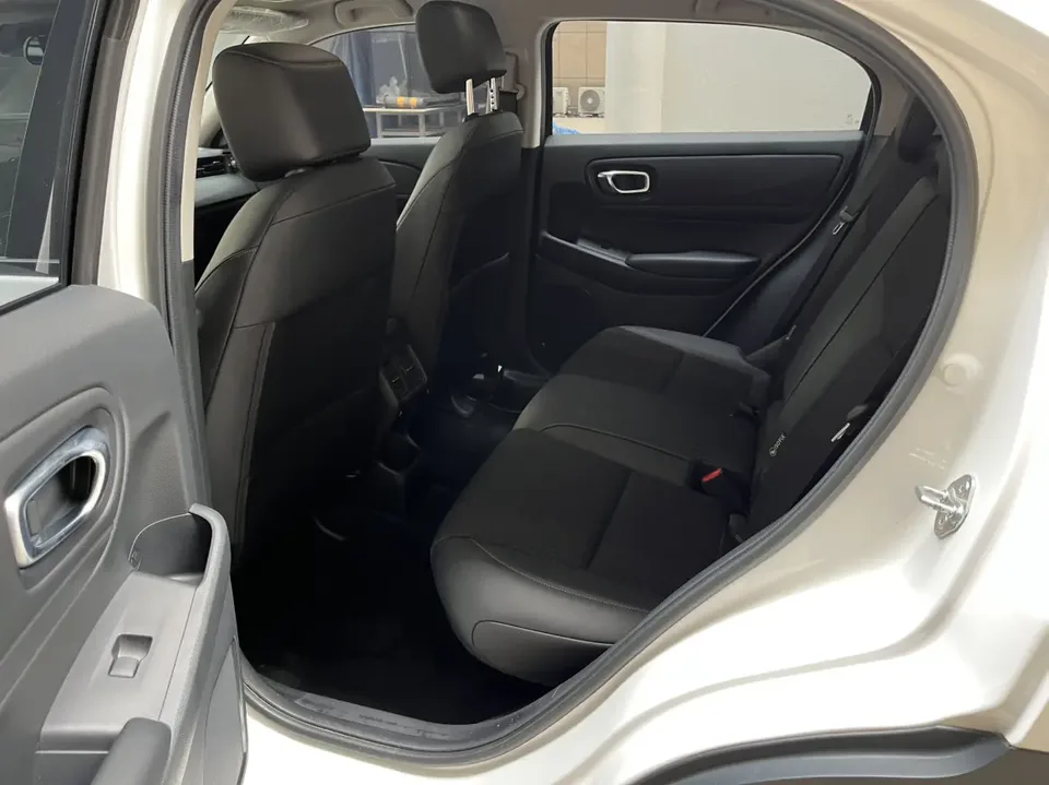 Honda WR-V XR-V 2023 facelift 1.5L CVT hot version 2022 — thumbnail 4