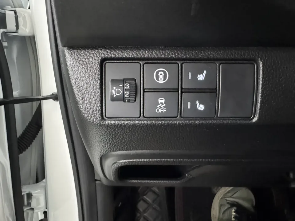 Honda VEZEL 1.5L CVT technology version 2023 — миниатюра 3