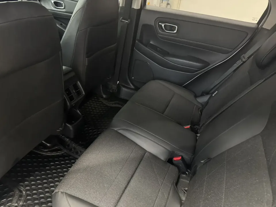 Honda VEZEL Binzhi 1.5L CVT Pioneer Edition 2023 — thumbnail 3