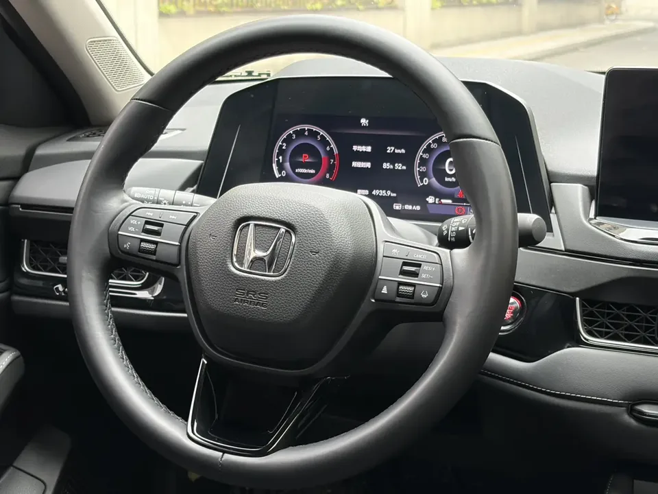Honda Inspire 260TURBO Elite Edition 2024 — миниатюра 5