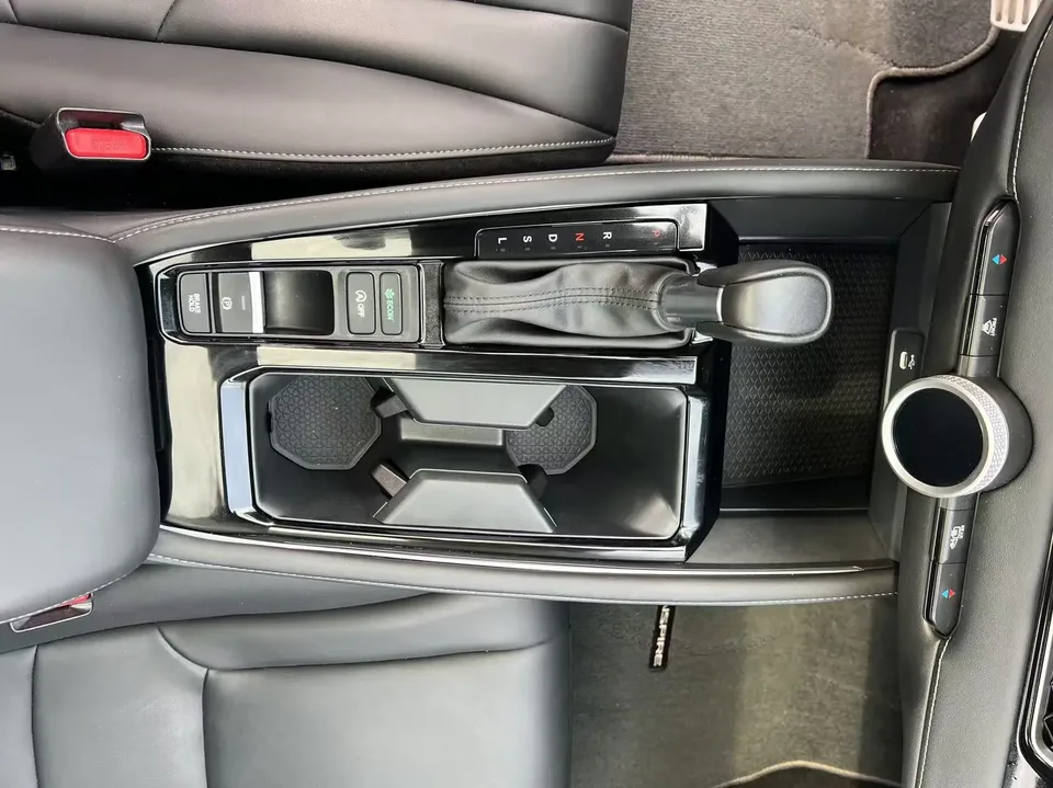 Honda Inspire 260TURBO Exquisite Edition 2023 — миниатюра 4