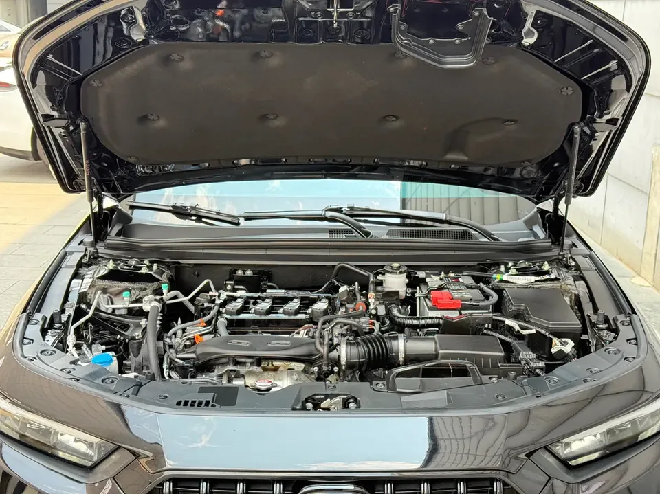 Honda Inspire Insignia 2025 260TURBO Elite Edition 2025 — миниатюра 3
