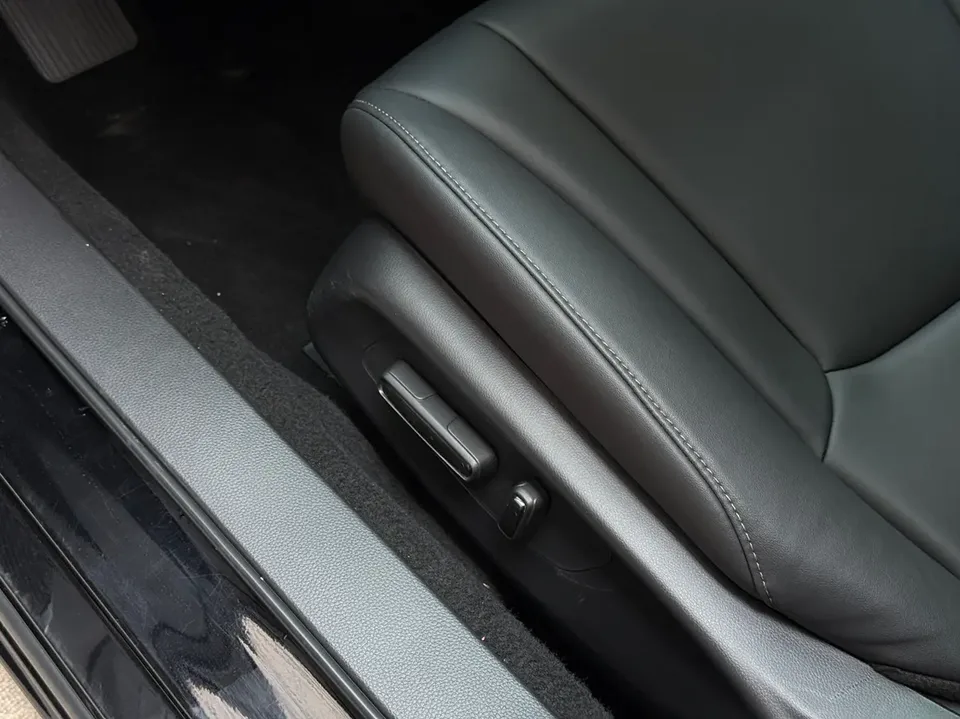 Honda Inspire Insignia 2025 260TURBO Elite Edition 2025 — миниатюра 4