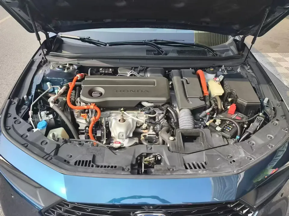 Honda Accord PHEV e:PHEV flagship version 2023 — миниатюра 3