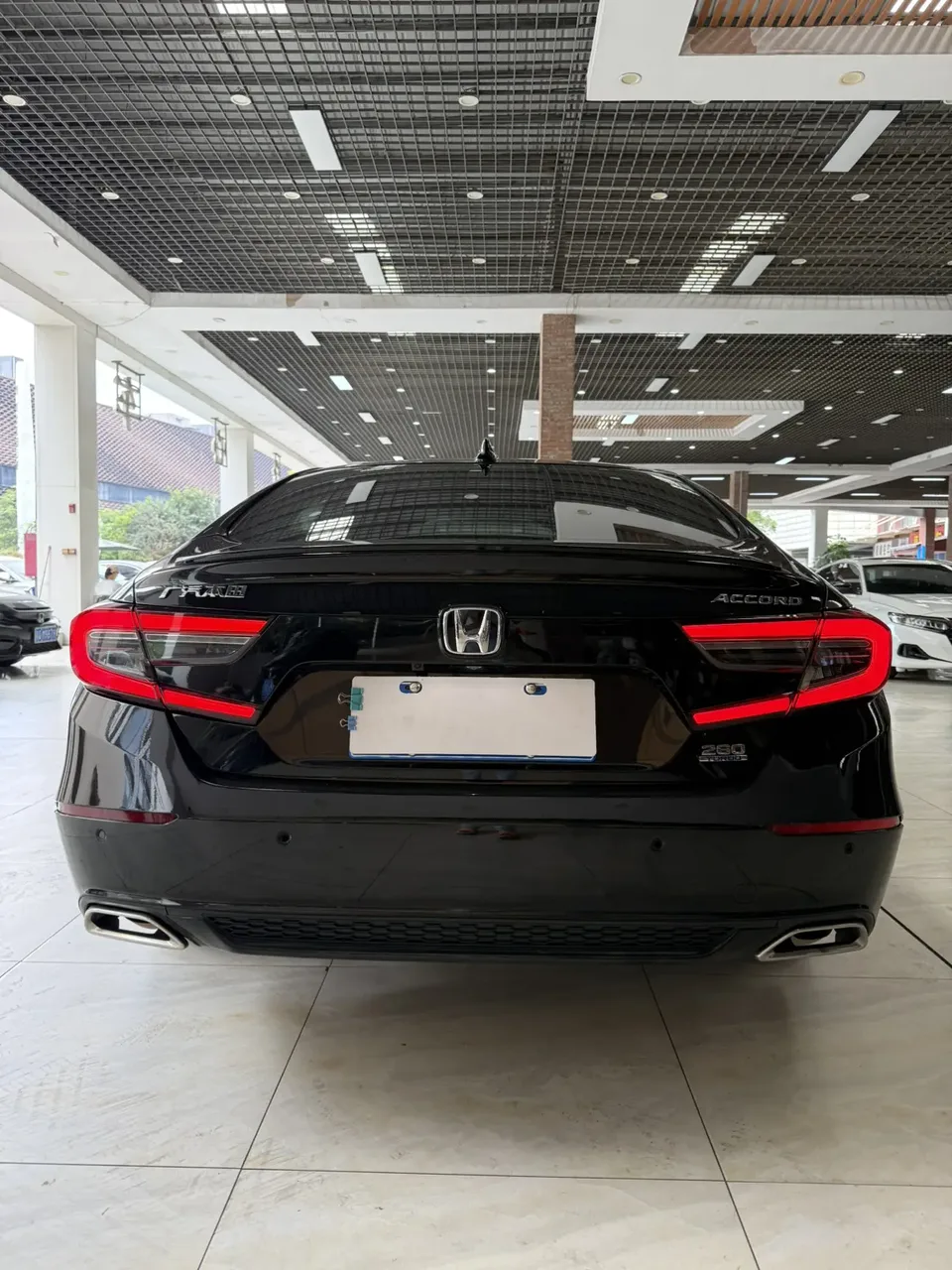 Honda Accord 2022 Accord 260TURBO Fantasy Night Premium Edition 2022 — миниатюра 2