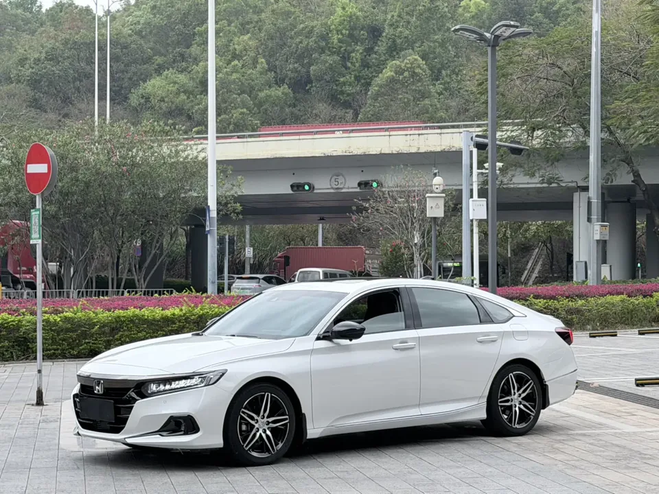 Honda Accord 2022