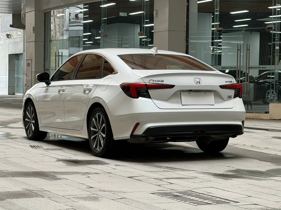 Honda Integra 240TURBO CVT Smart Edition 2024 — миниатюра 2