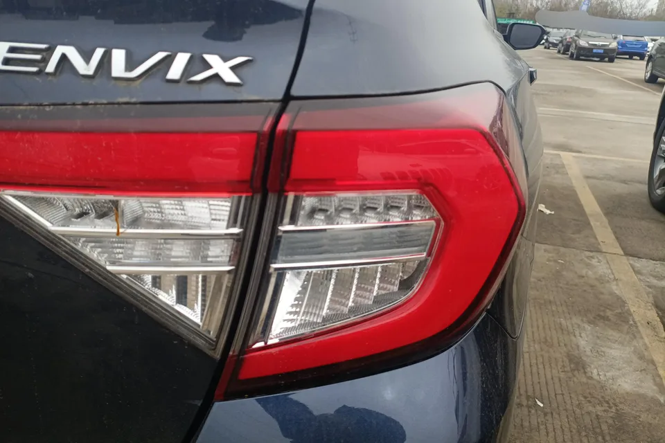 Honda Enjoy domain Xingyue 180Turbo CVT Enjoy Edition 2022 — миниатюра 2